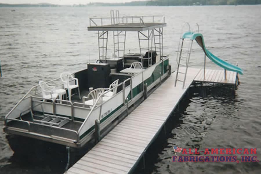 Non- Corrosive Aluminum upper deck for pontoon boat